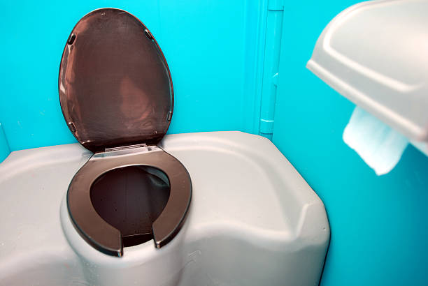 Portable Toilet Options We Offer in Oakdale, NY